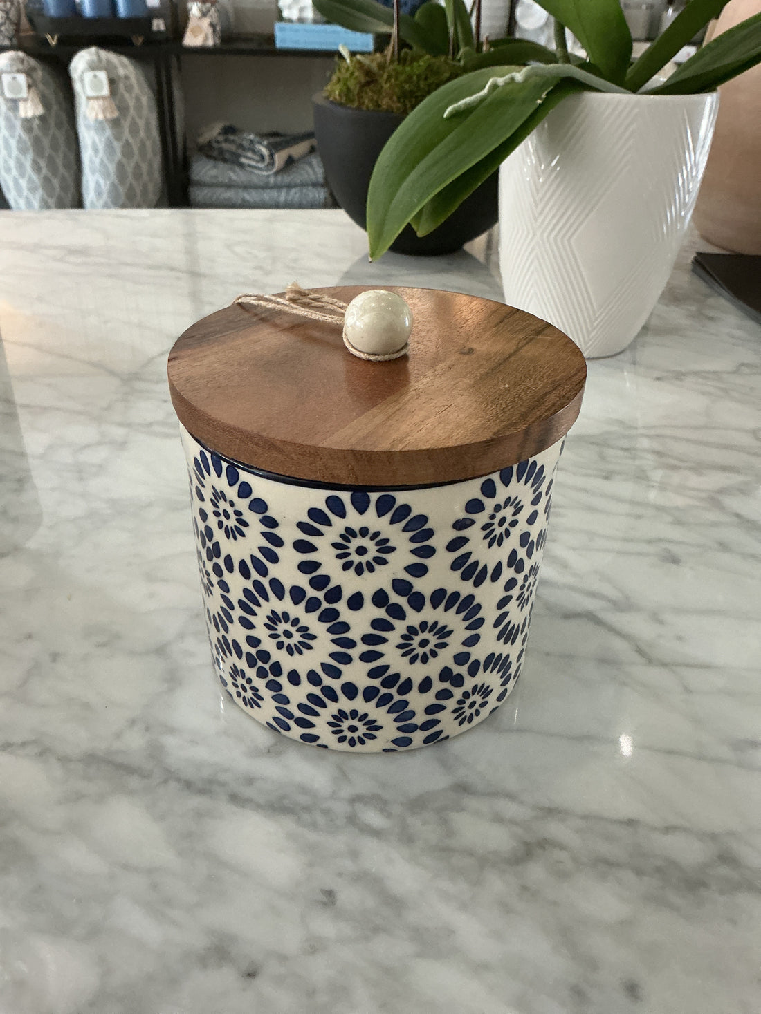 Medium Canister