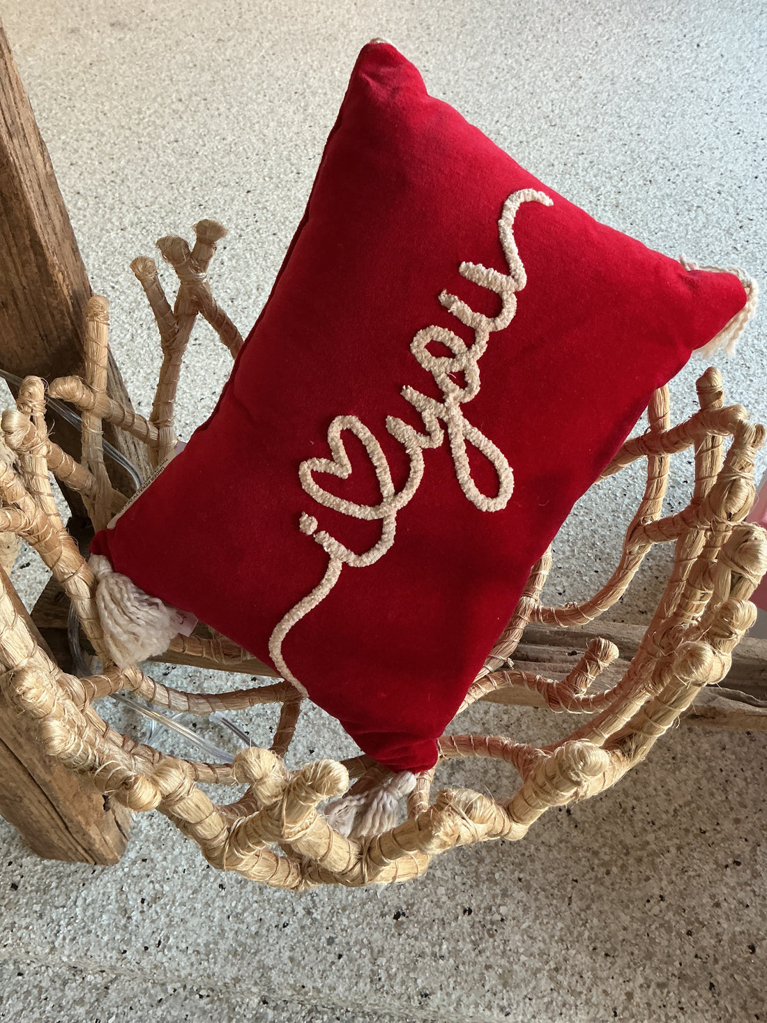 Decor Pillow “I Love You”