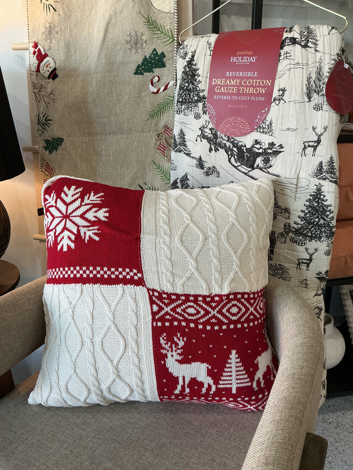 Red & Beige knitted Holiday Pillow